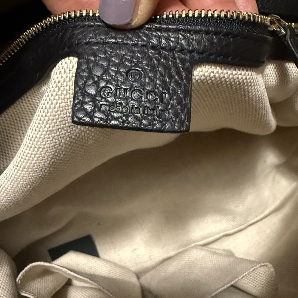 Gucci Black Soho Double Chain Bag - Leather Shoulder Bag with Gold Chain - Picture 11 of 17